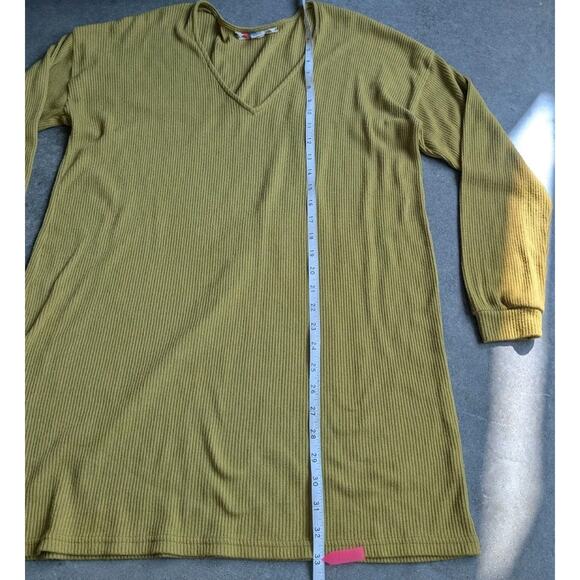 FP Beach Sweater Set Olive Skirt FREE PEOPLE Size Medium UO Ruffle Lagenlook Y2K - Picture 9 of 12